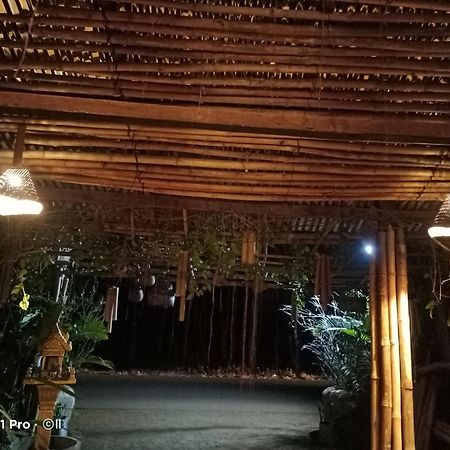 Tribal Village Homestay Banlung Eksteriør billede