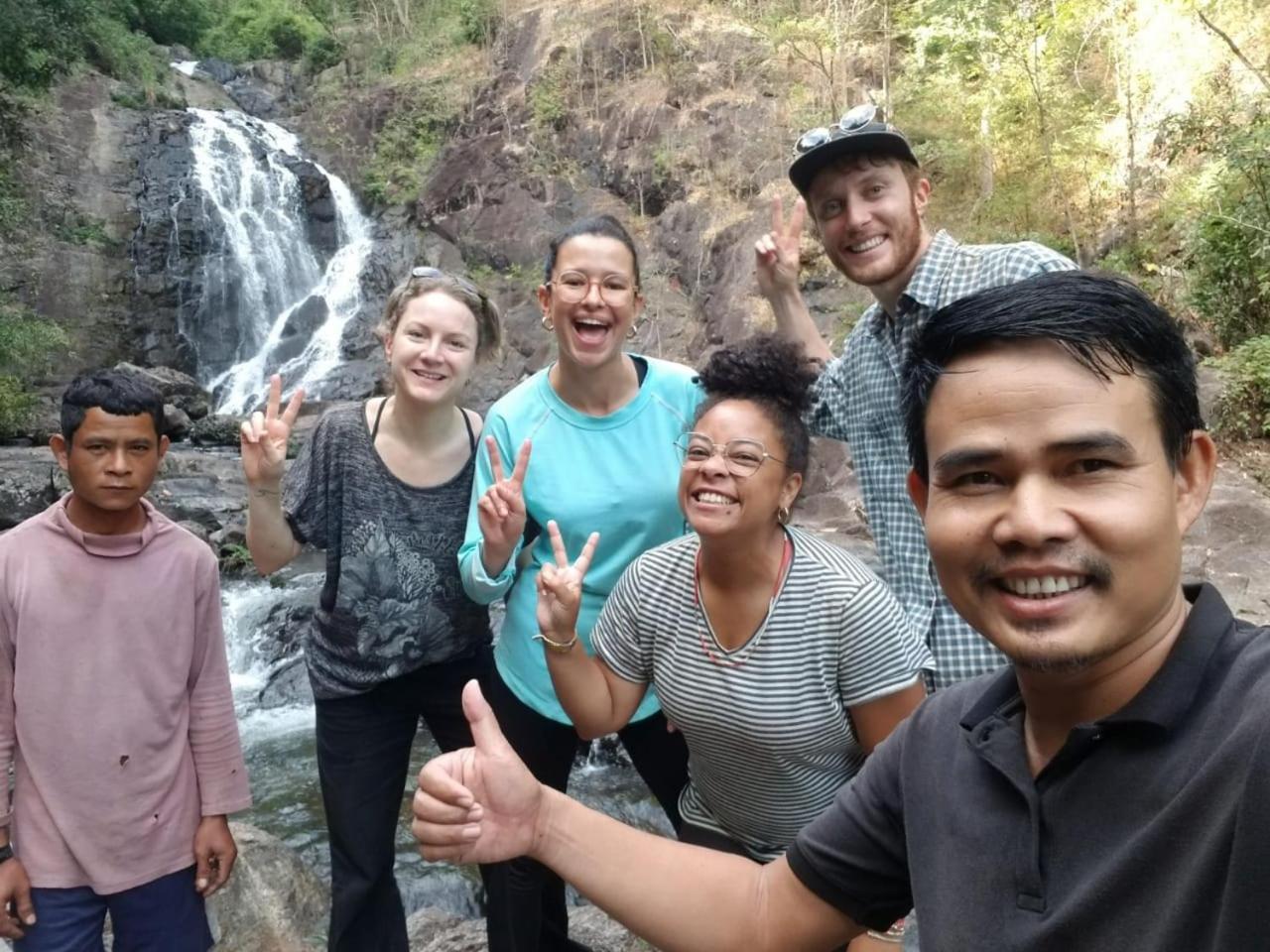 Tribal Village Homestay Banlung Værelse billede